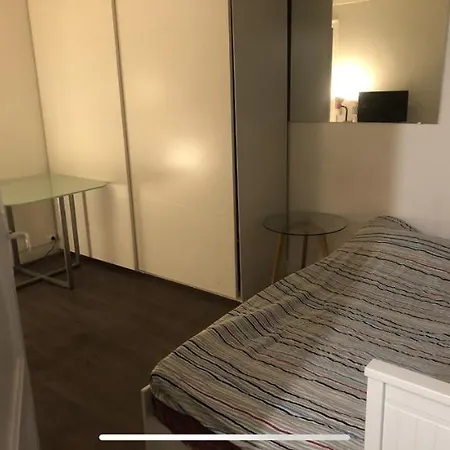 Sympa,proche De La Gare * Paris